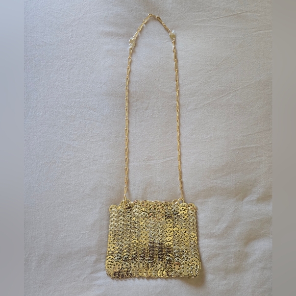 Rabanne Iconic 1969 Chainmail Shoulder Bag in light gold - Picture 3 of 12